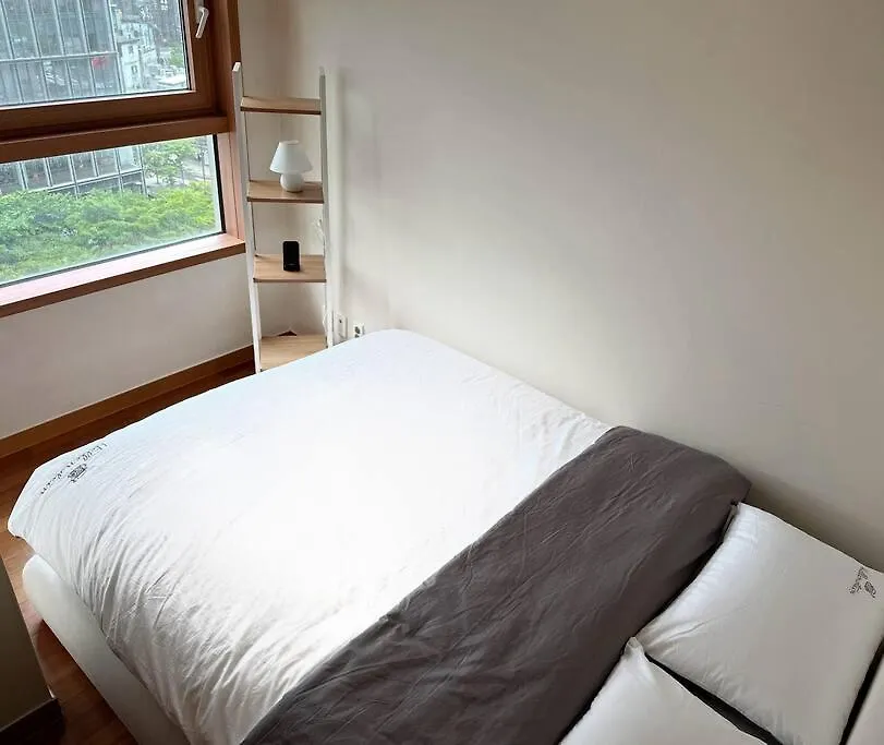 Spacious & Modern Family Retreat Seoul South Korea