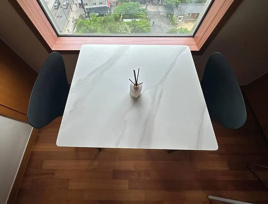 Spacious & Modern Family Retreat 서울특별시 0*,  대한민국
