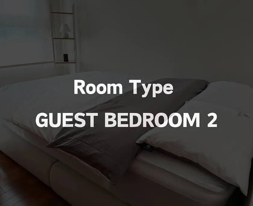 Spacious & Modern Family Retreat 서울특별시 아파트